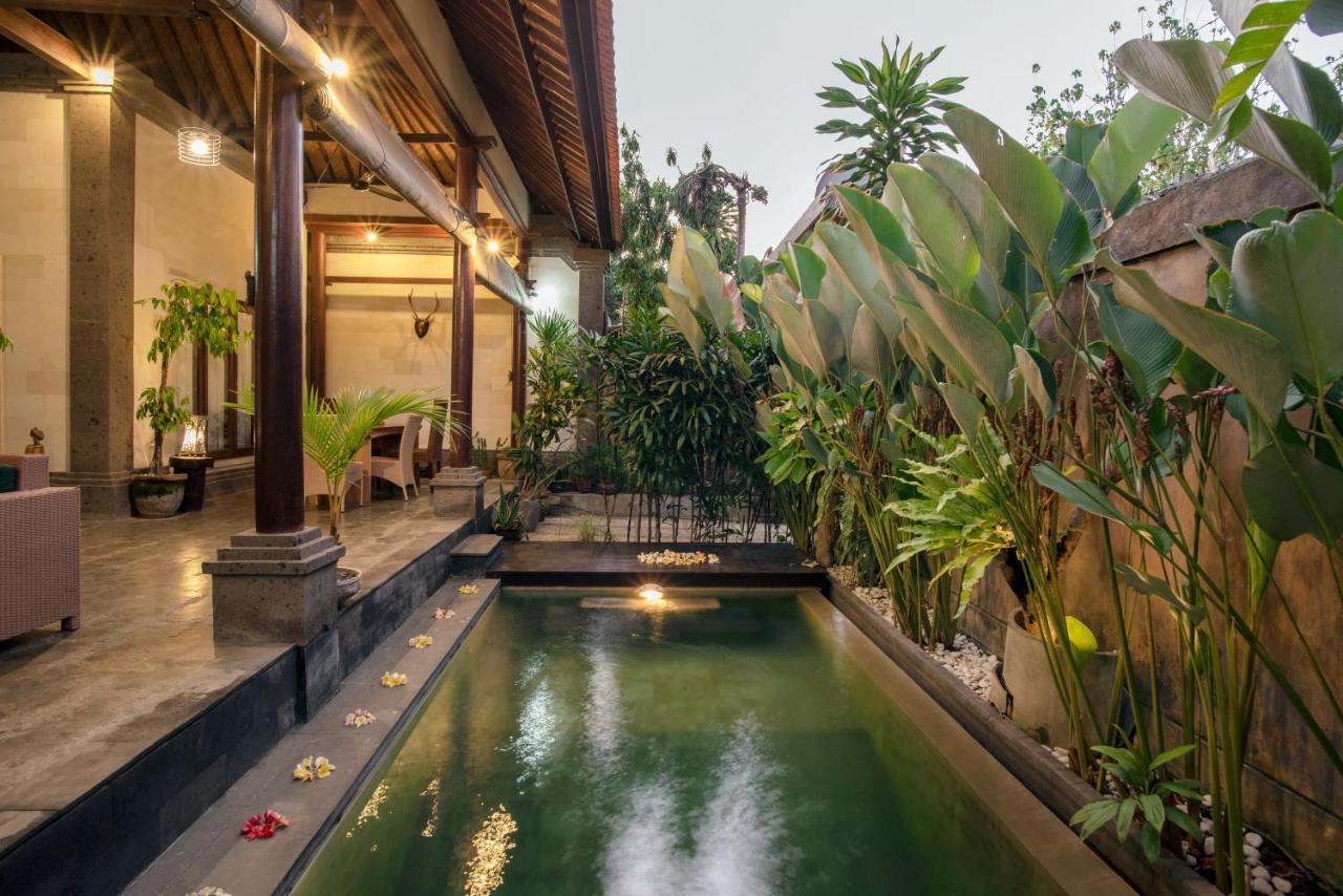 Bidadari Villa Seminyak Extérieur photo