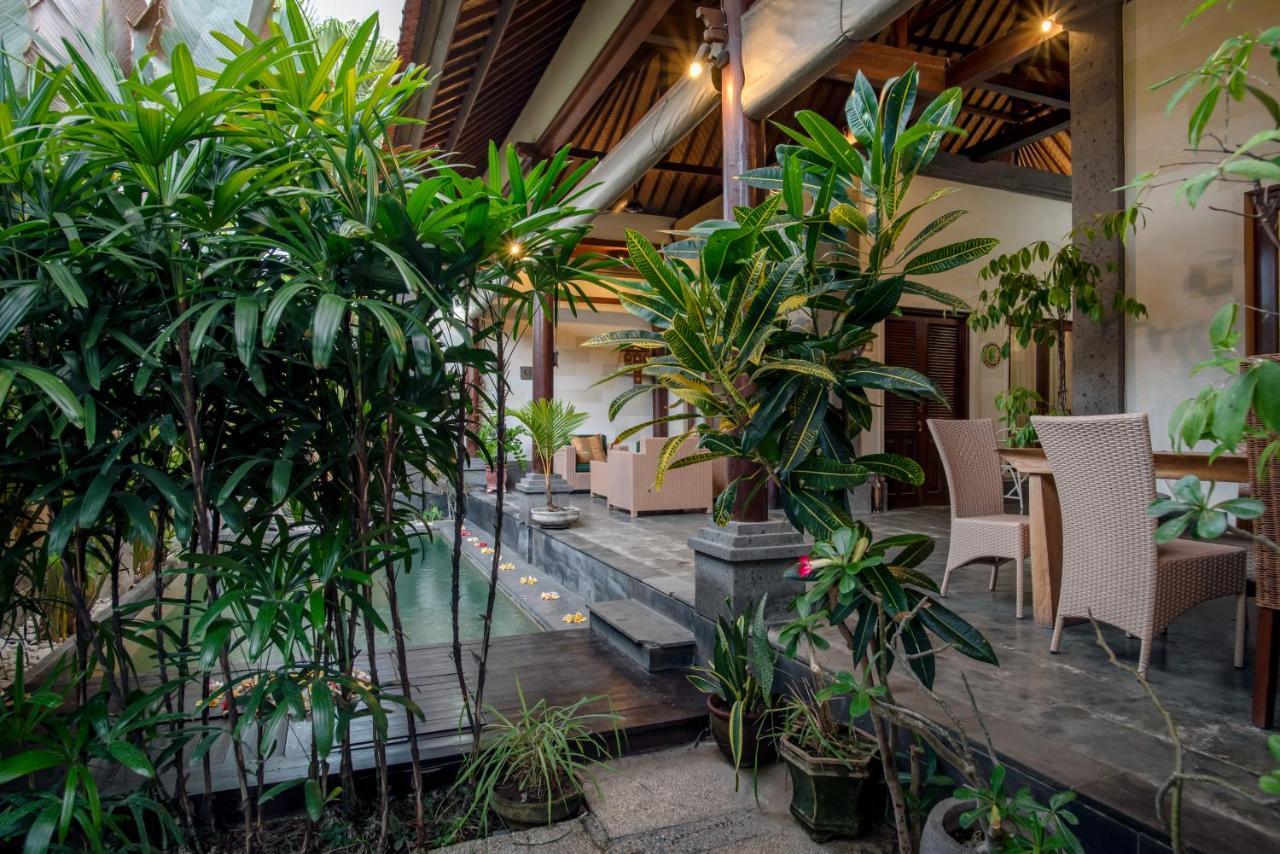Bidadari Villa Seminyak Extérieur photo